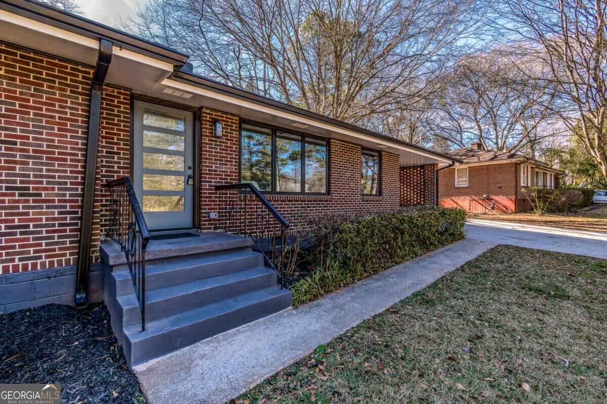 Property Photo: 2651 Pangborn Road GA 30033