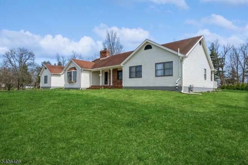 Property Photo:  30 Claridge Ln  NJ 08822 