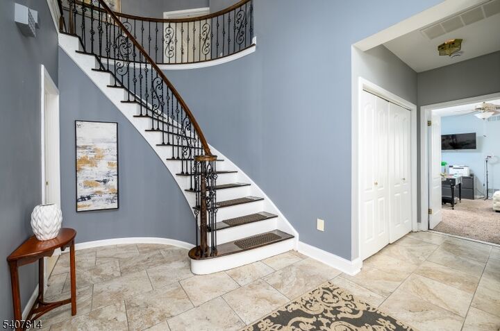 Property Photo:  701 Timberbrooke Drive  NJ 07921 