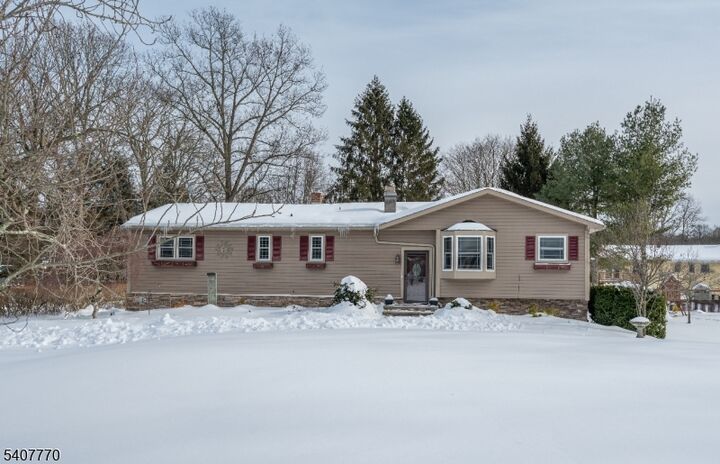 Property Photo:  3 Birchwood Dr  NJ 07460 