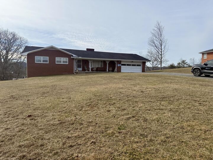 Property Photo:  173 Rocky Hill Rd  WV 24970 