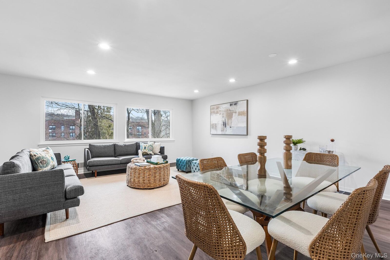 Property Photo:  25 Barker Street 406  NY 10549 