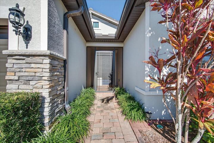 Property Photo: 6745 Chester Trail FL 34202