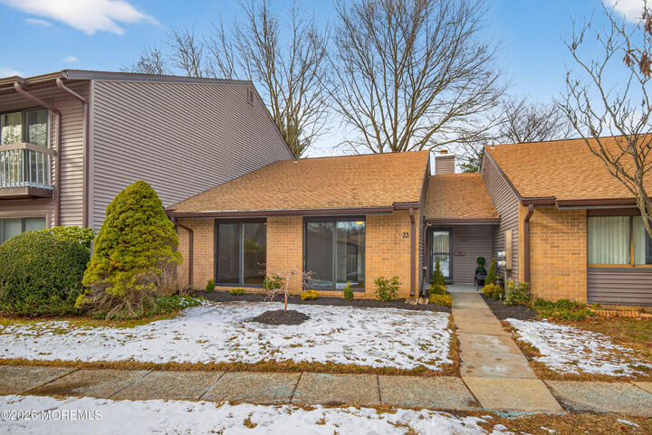 Property Photo:  33 Claremont Court  NJ 07701 