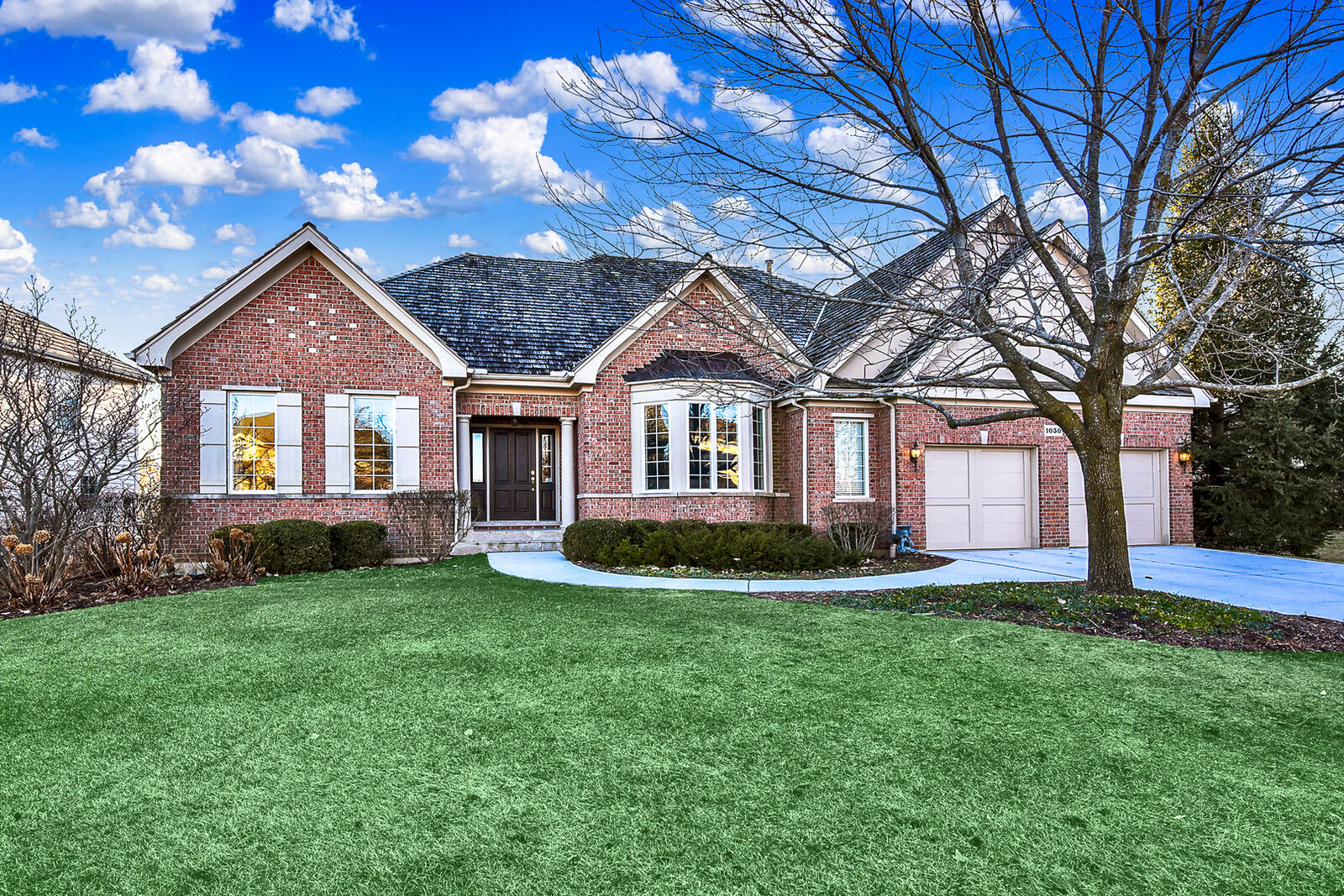 Property Photo:  1030 Ridgeview Drive  IL 60010 