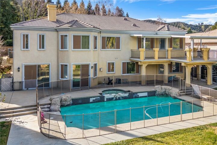 Property Photo:  13776 Meadow View  CA 92399 