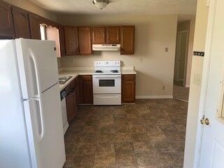 Property Photo:  924 Linda Dr  KY 42262 