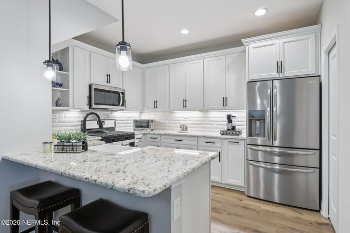 Property Photo:  322 Pine Bluff Drive  FL 32092 