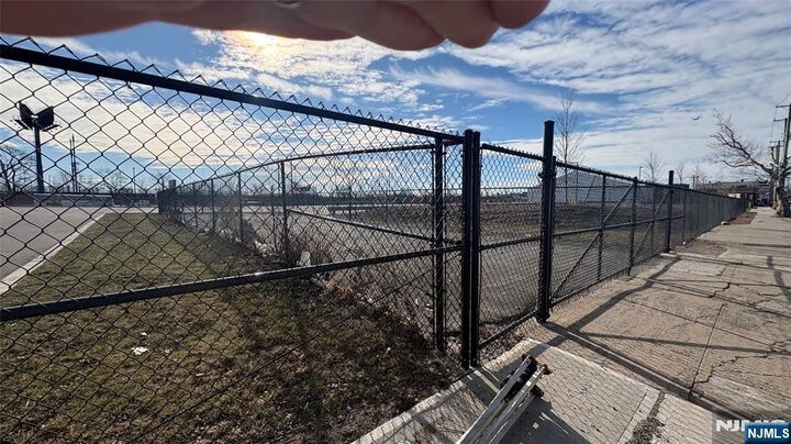 Property Photo:  685 Ferry Street  NJ 07105 