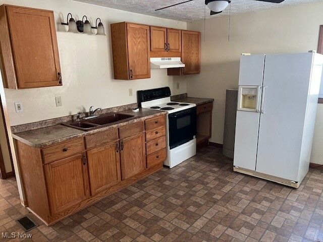 Property Photo:  416 W Main Street  OH 44275 