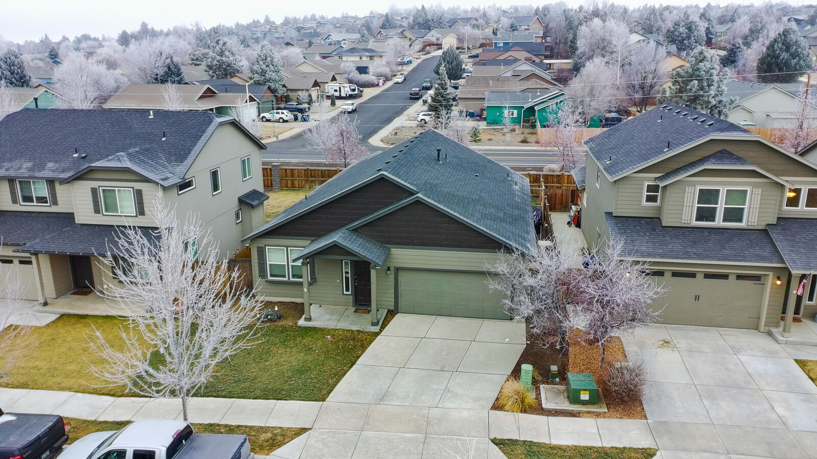 Property Photo:  3630 SW Pumice Stone Avenue  OR 97756 