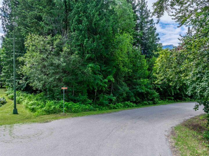 Property Photo: 1571 Pratico Road BC V0E 2S1
