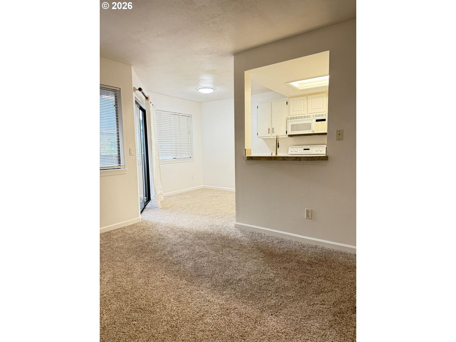 Property Photo:  9987 SE Talbert St  OR 97015 