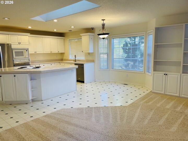 Property Photo:  1843 NW 29th Cir  WA 98607 