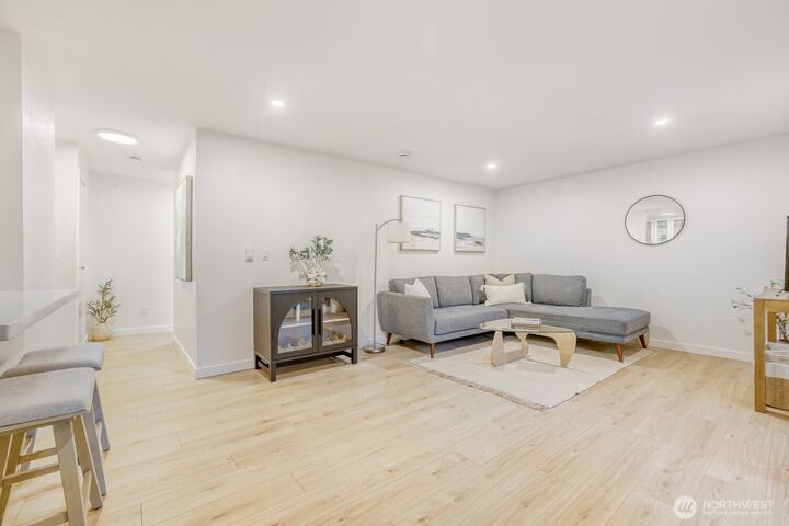 Property Photo:  7209  224th Street SW P9  WA 98026 