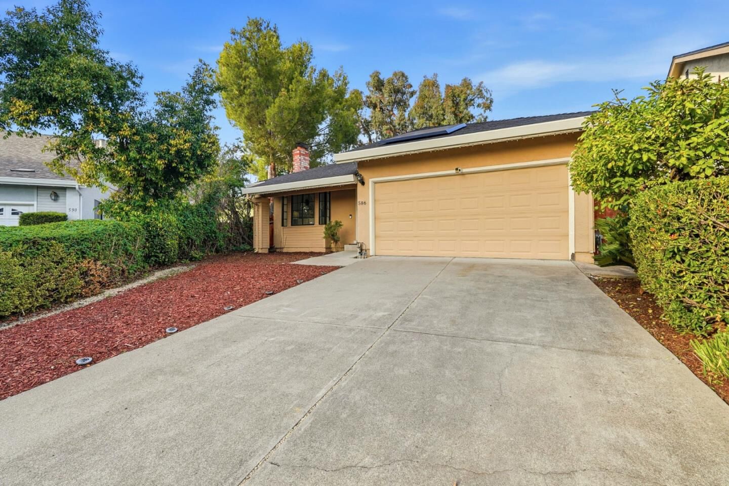 Property Photo:  586 Old Evans Road  CA 95035 