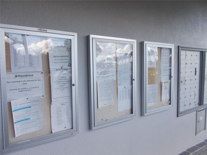 Property Photo:  1400 SW 124th Ter 111Q  FL 33027 