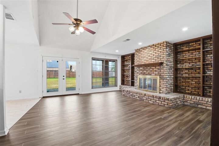 Property Photo:  4703 W Quail Hollow Drive W  LA 70605 