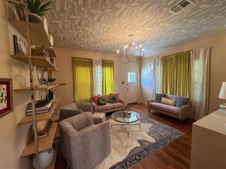 Property Photo: 1615 & 1615 1/2 Weincke Street LA 70601