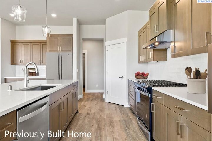 Property Photo: 12001 Vincenzo Dr. WA 99301