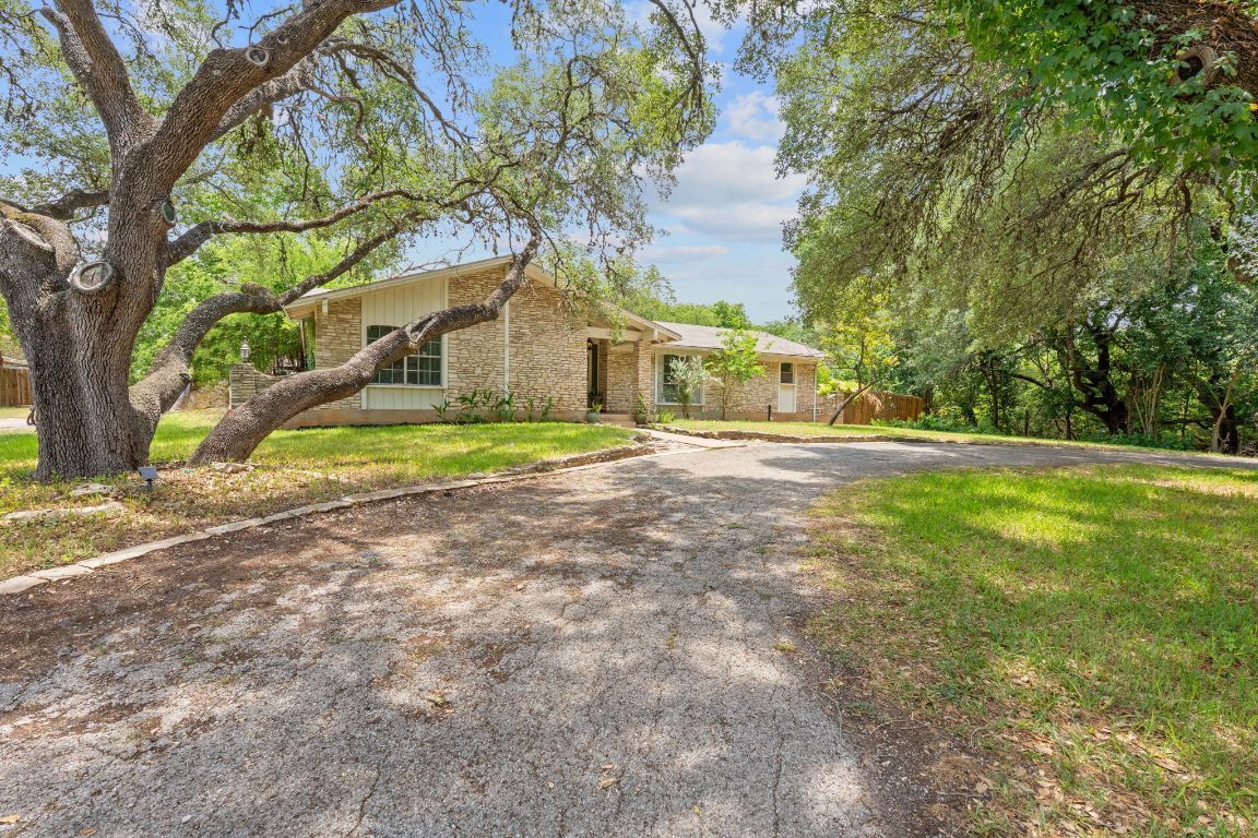 Property Photo:  13205 Onion Creek Drive  TX 78652 