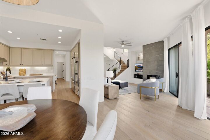 Property Photo:  8989 N Gainey Center Drive 101  AZ 85258 