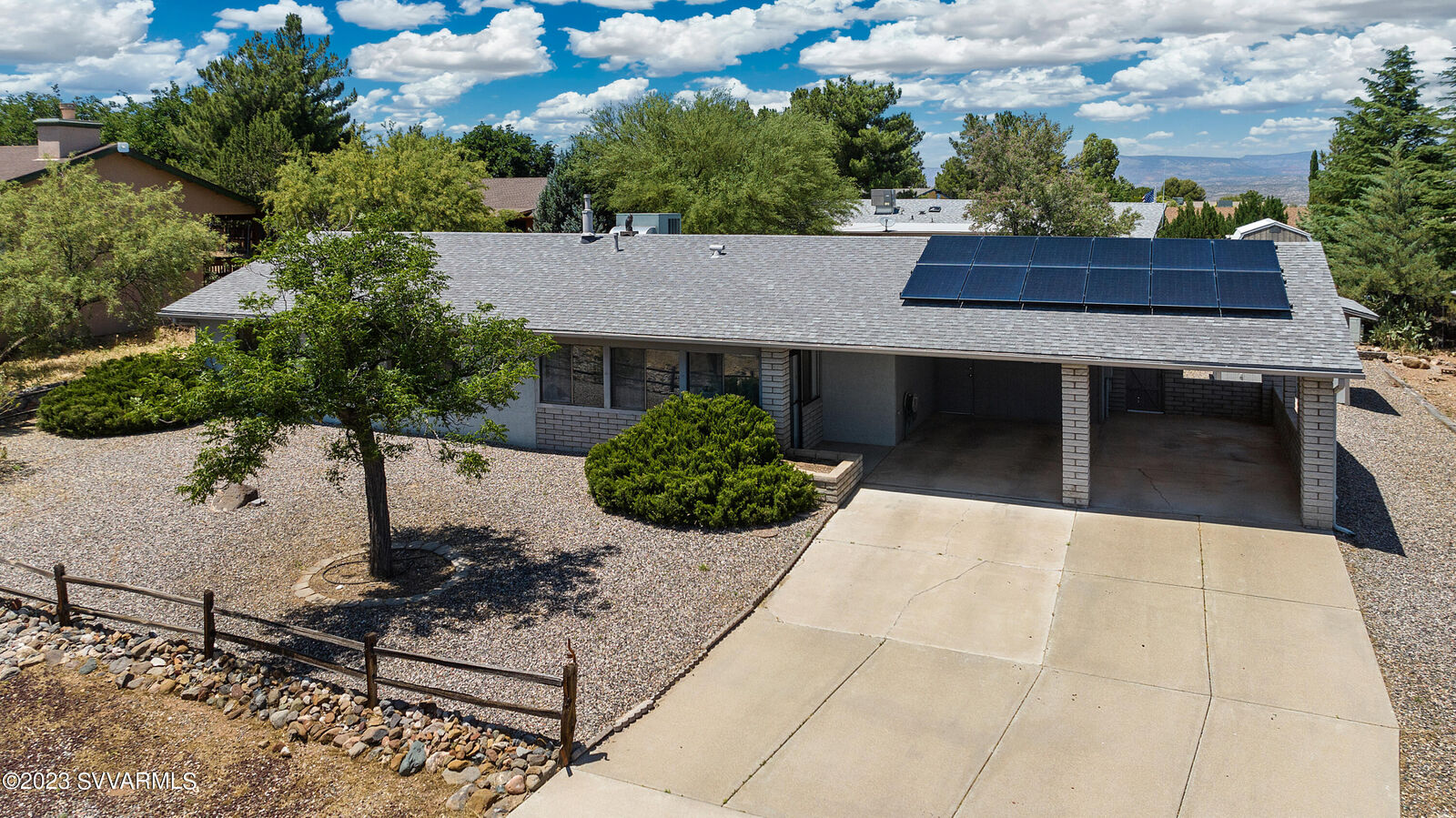 Property Photo: 760 E Rio Mesa Trail AZ 86326