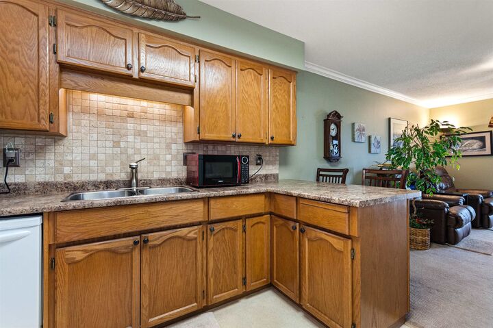 Photo de la propriété:  8725 Elm Drive 206  BC V2P 4Y3 