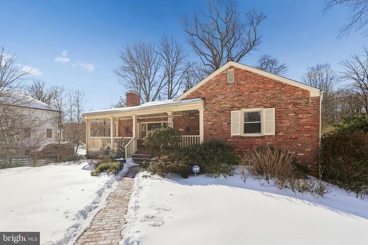 Property Photo:  3180 Holmes Run Road  VA 22042 