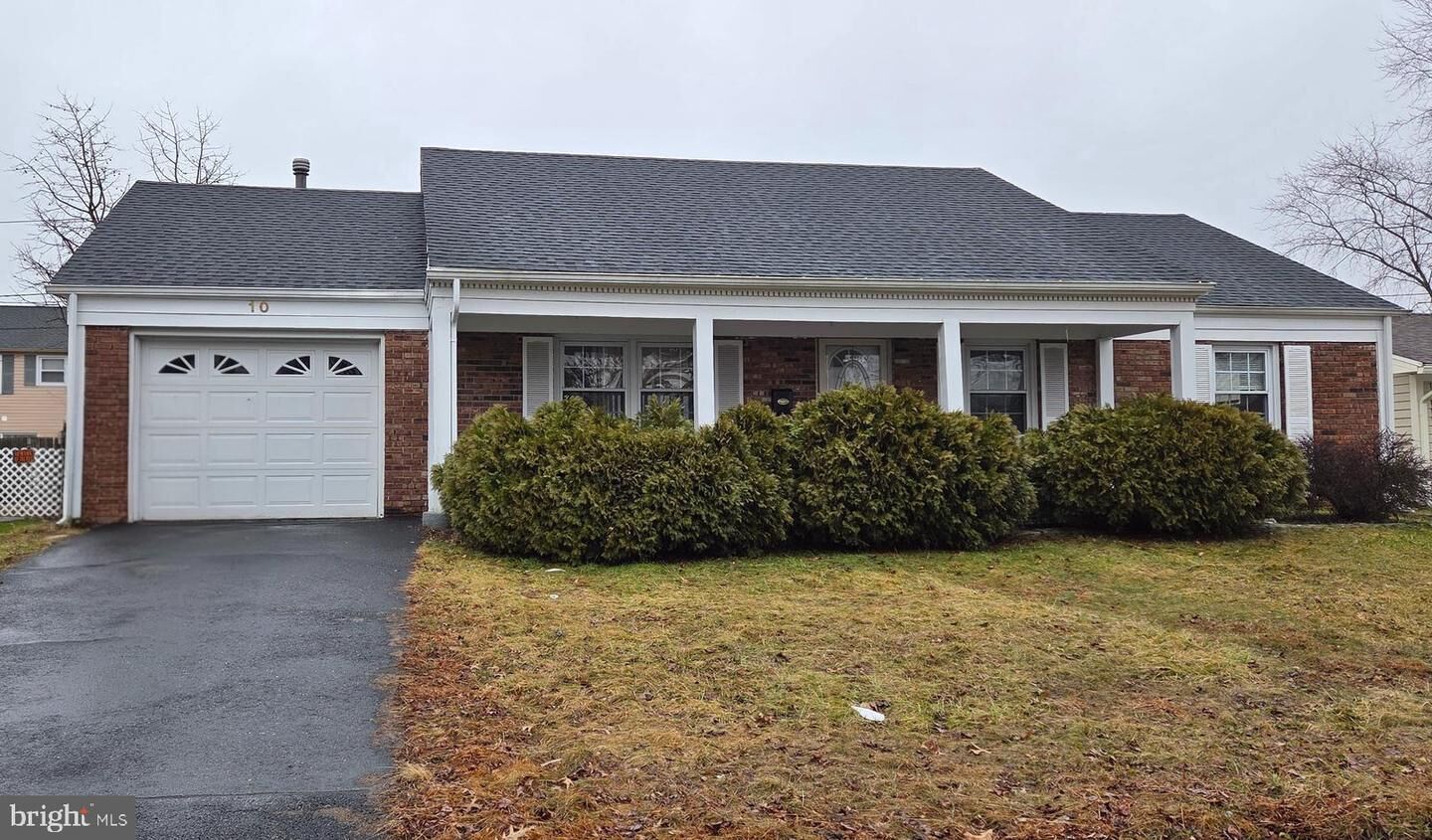 Property Photo:  10 Gardenbrook Lane  NJ 08046 