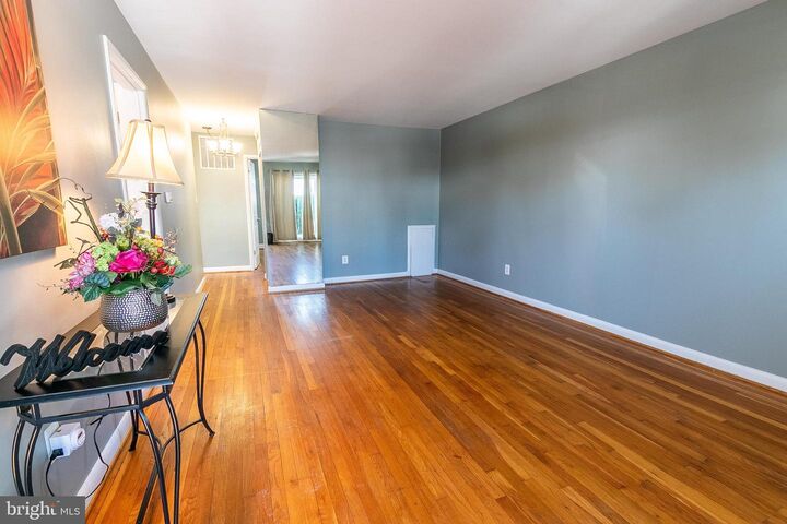 Property Photo: 97 S Jordan Street VA 22304