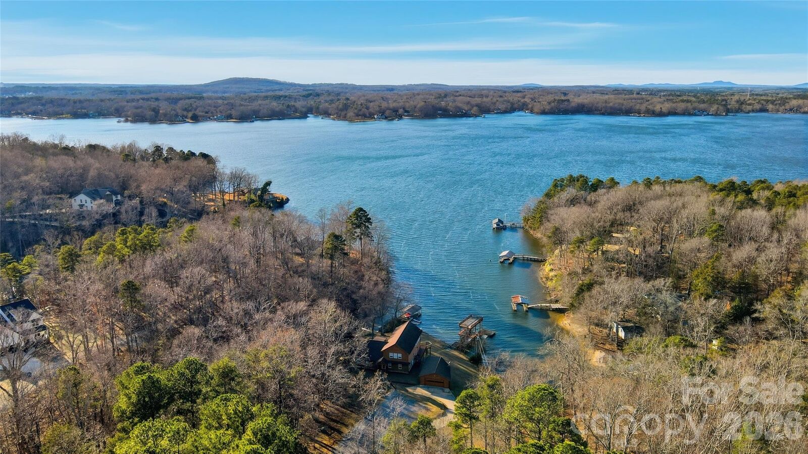 Property Photo:  18409 Saint Charles Lane  NC 28278 