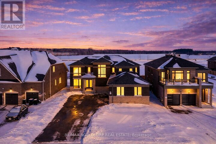 Property Photo:  36 Felhazi Trail  ON L3W 0A4 