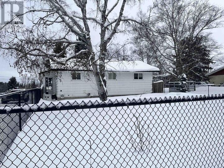 Property Photo:  25 Balsam Avenue  ON P0V 1T0 