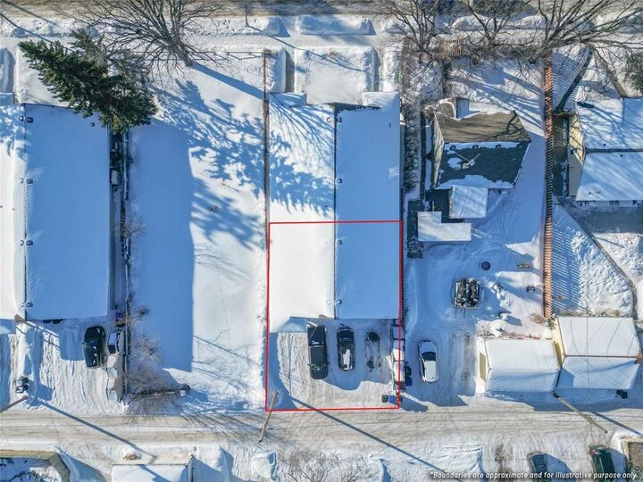 Property Photo:  1037 13th Street  MB R7A 4S3 