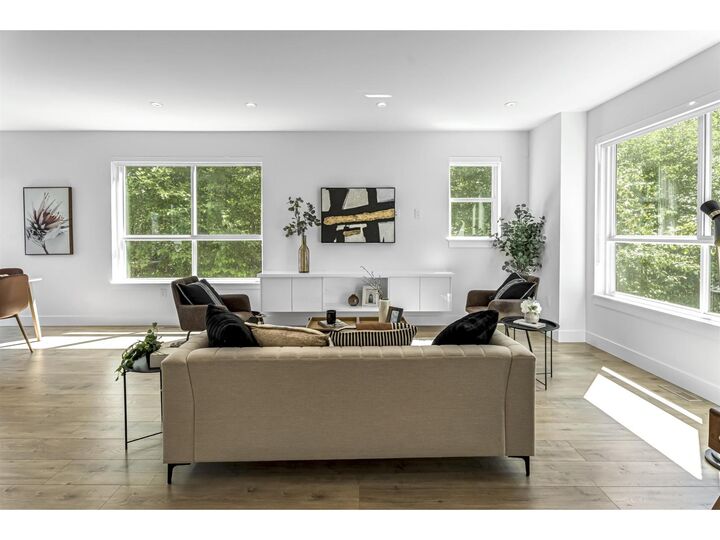 Property Photo: 6162 138 Street 39 BC V3X 1E7