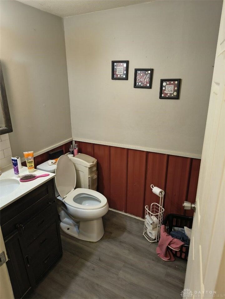 Property Photo:  1569-1571 Mound  OH 45505 