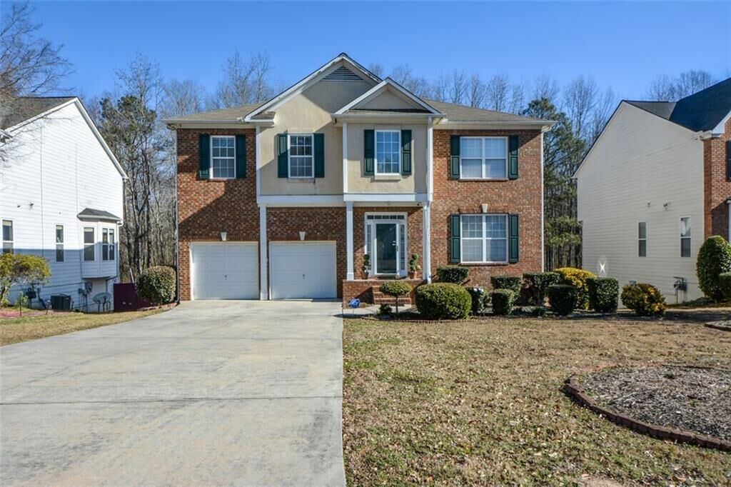 Property Photo: 6032 Riveroak Terrace GA 30349