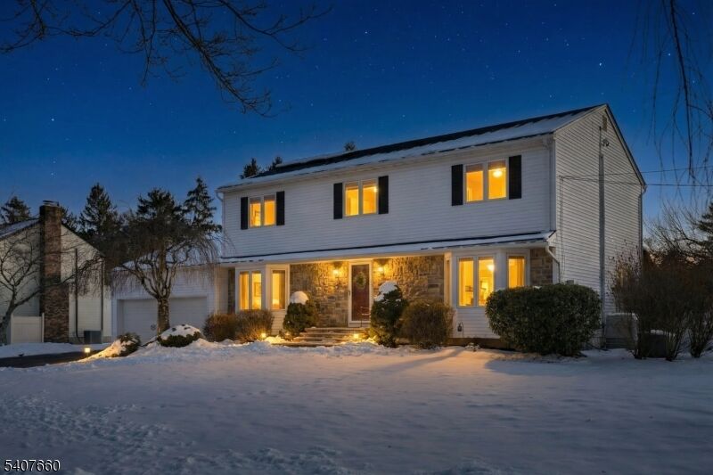 Property Photo:  2 Mettle Ln  NJ 07885 