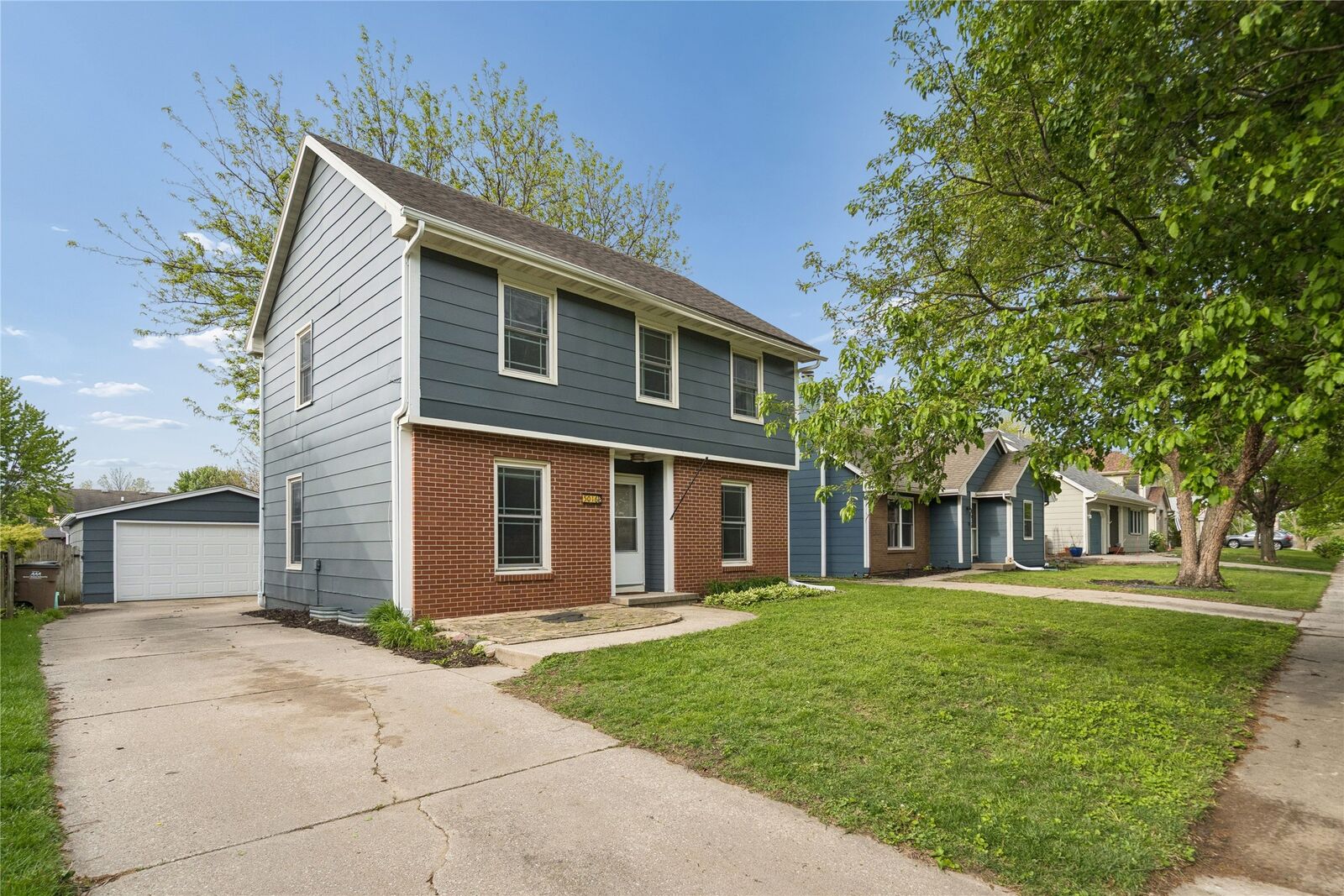 Property Photo:  5016 Westwood Drive  IA 50265 