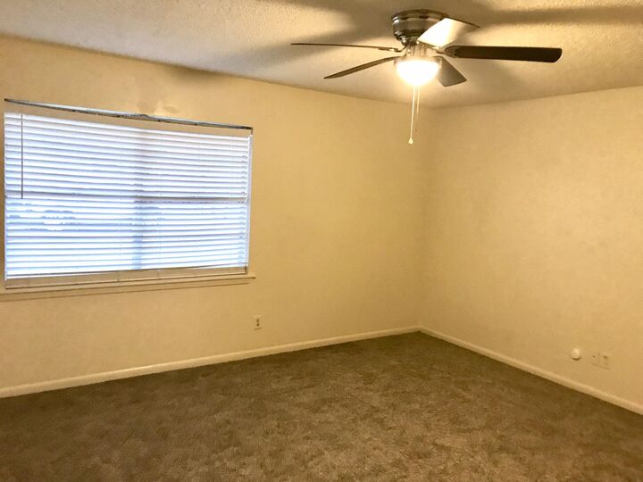 Property Photo:  1604 A Woodway Ln  TX 75644 