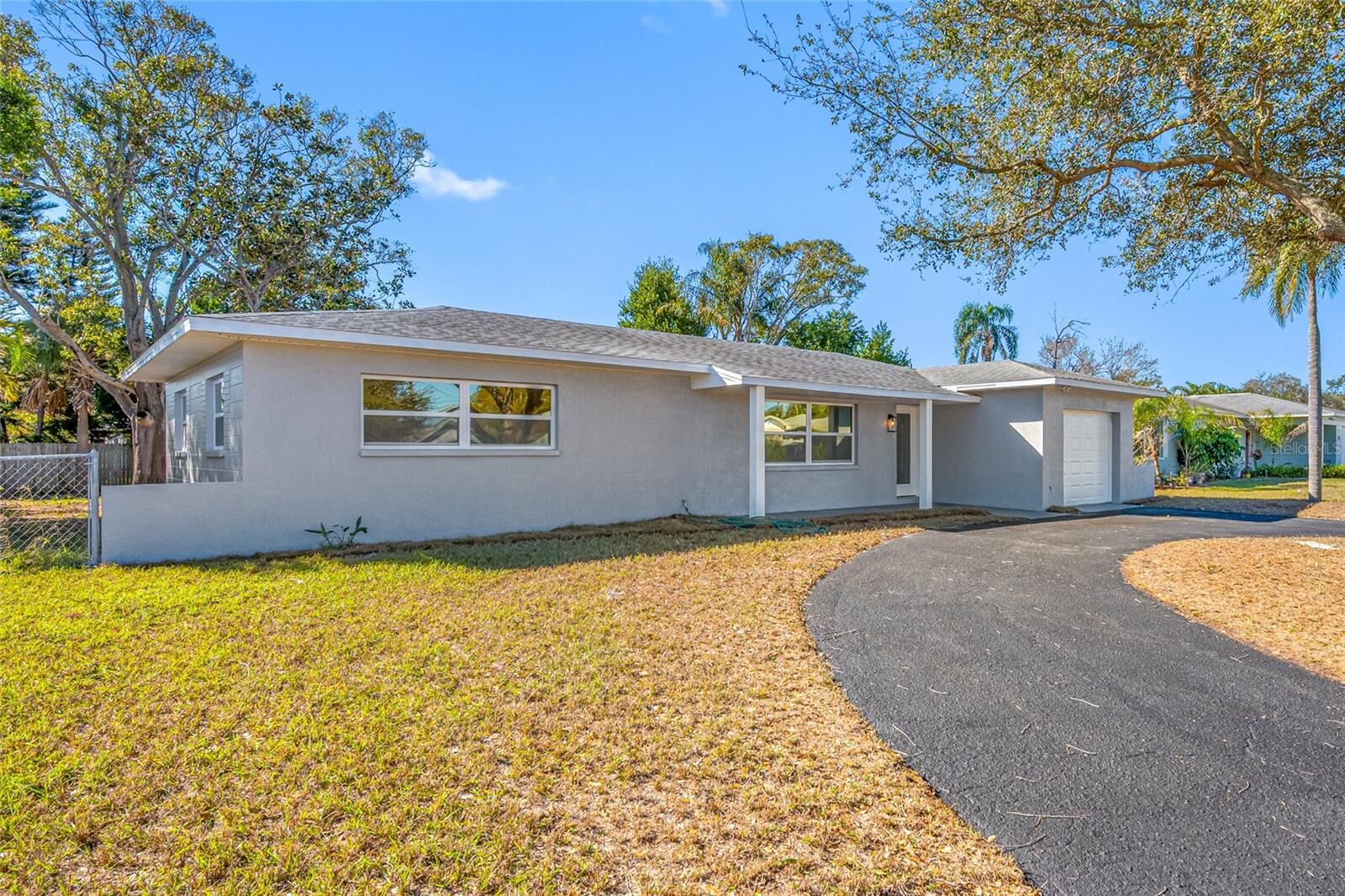 Property Photo: 11702 84th Avenue FL 33772