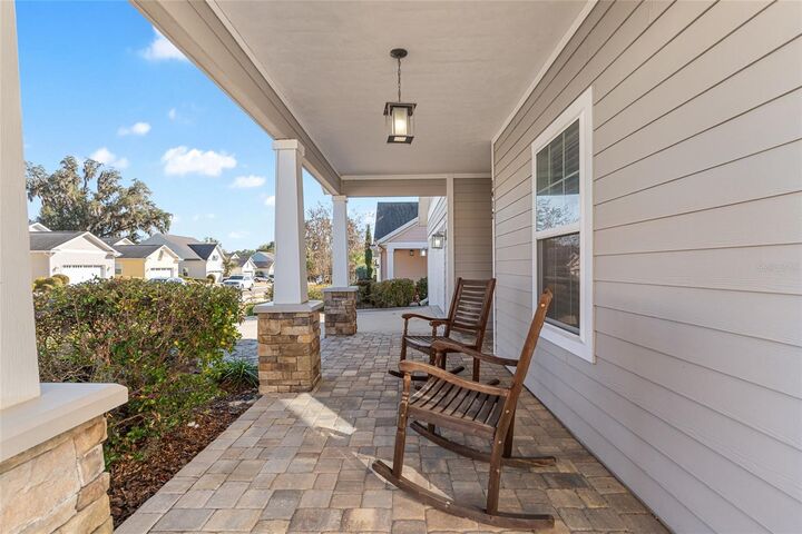 Property Photo: 1412 NW 121st Way FL 32606