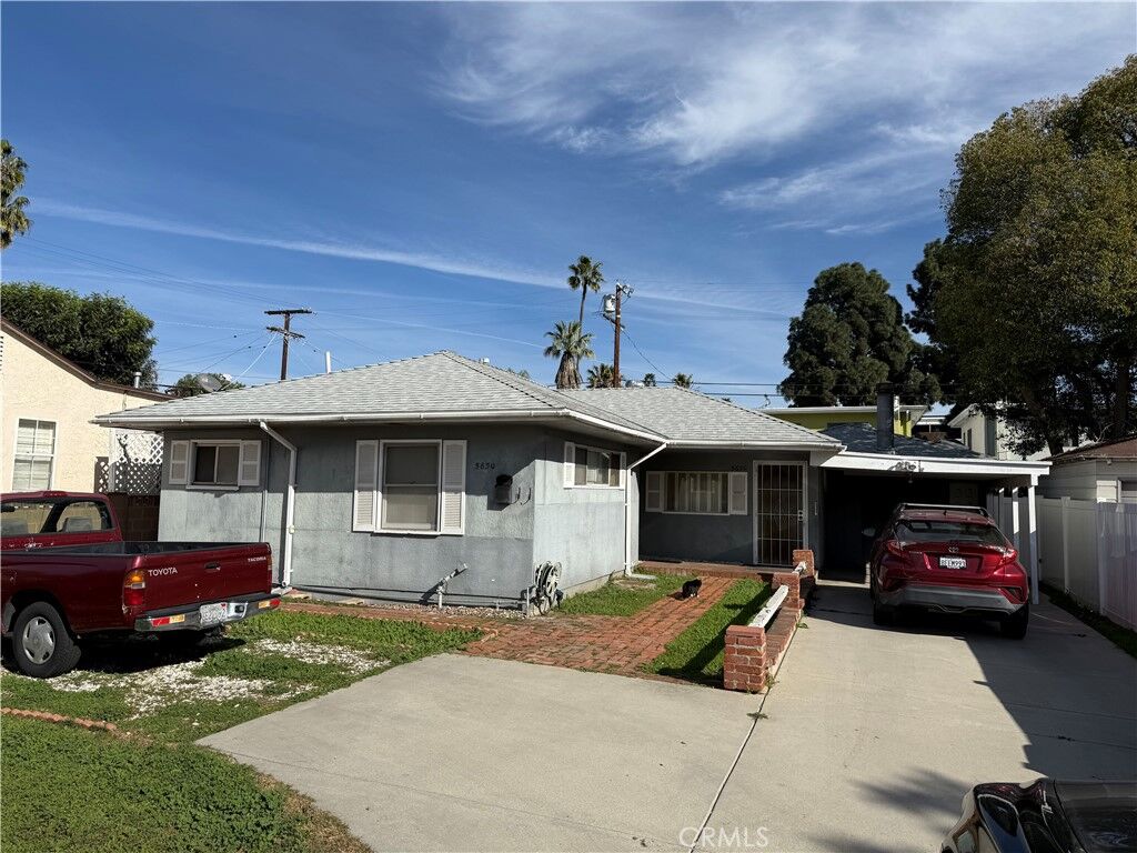 Property Photo: 5650 Denny CA 91601
