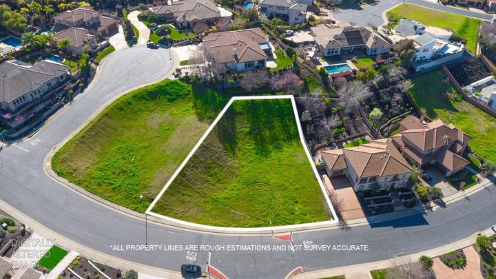 Property Photo:  703 Glen-Mady Way  CA 95630 