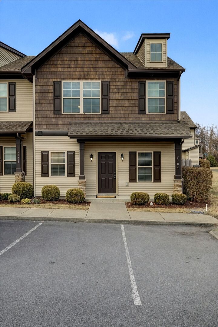 Property Photo:  5304 Dan Post Way  TN 37128 