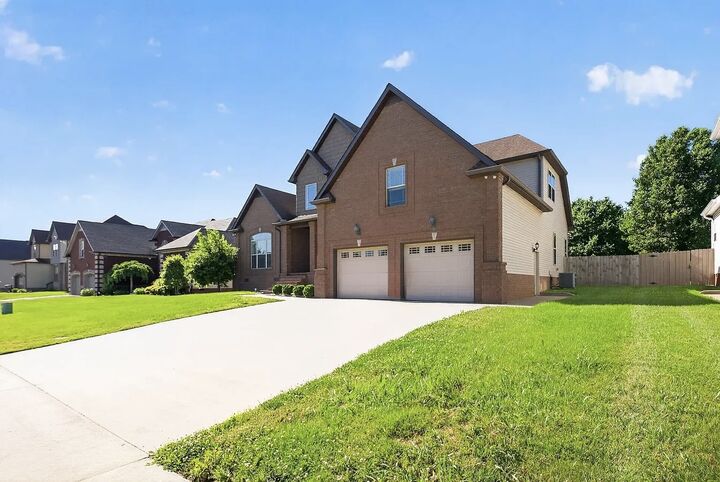 Property Photo:  1508 Green Grove Way  TN 37043 