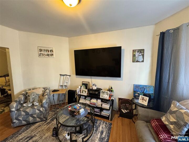 Property Photo:  73 Hamilton Street  NJ 07017 