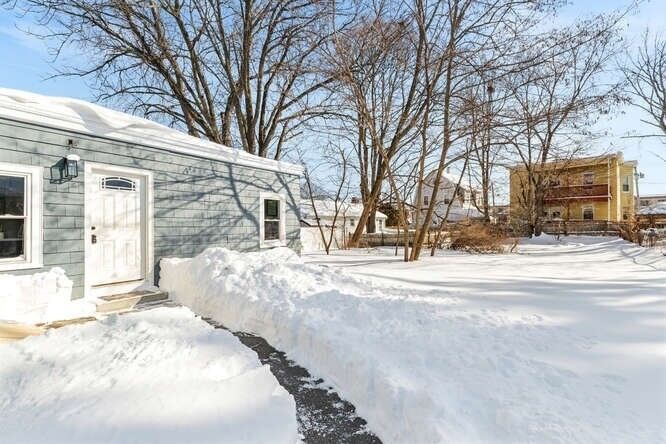 Property Photo:  17 Lummus Ct  MA 01904 