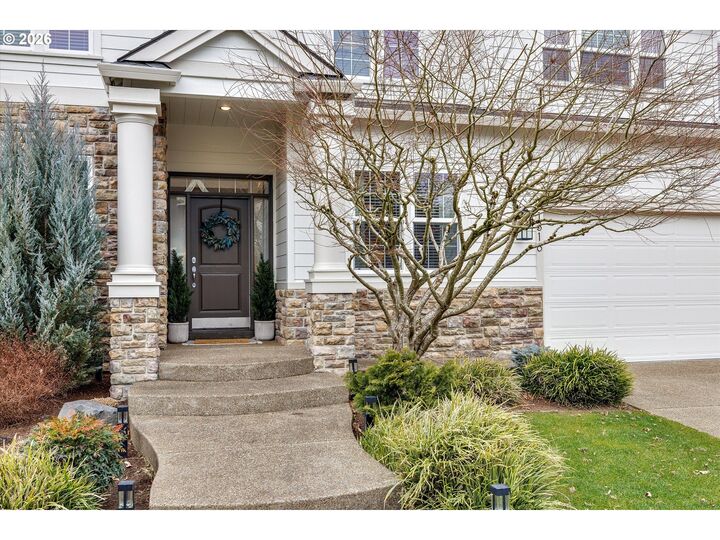 Property Photo:  1316 SE 16th Ave  OR 97013 